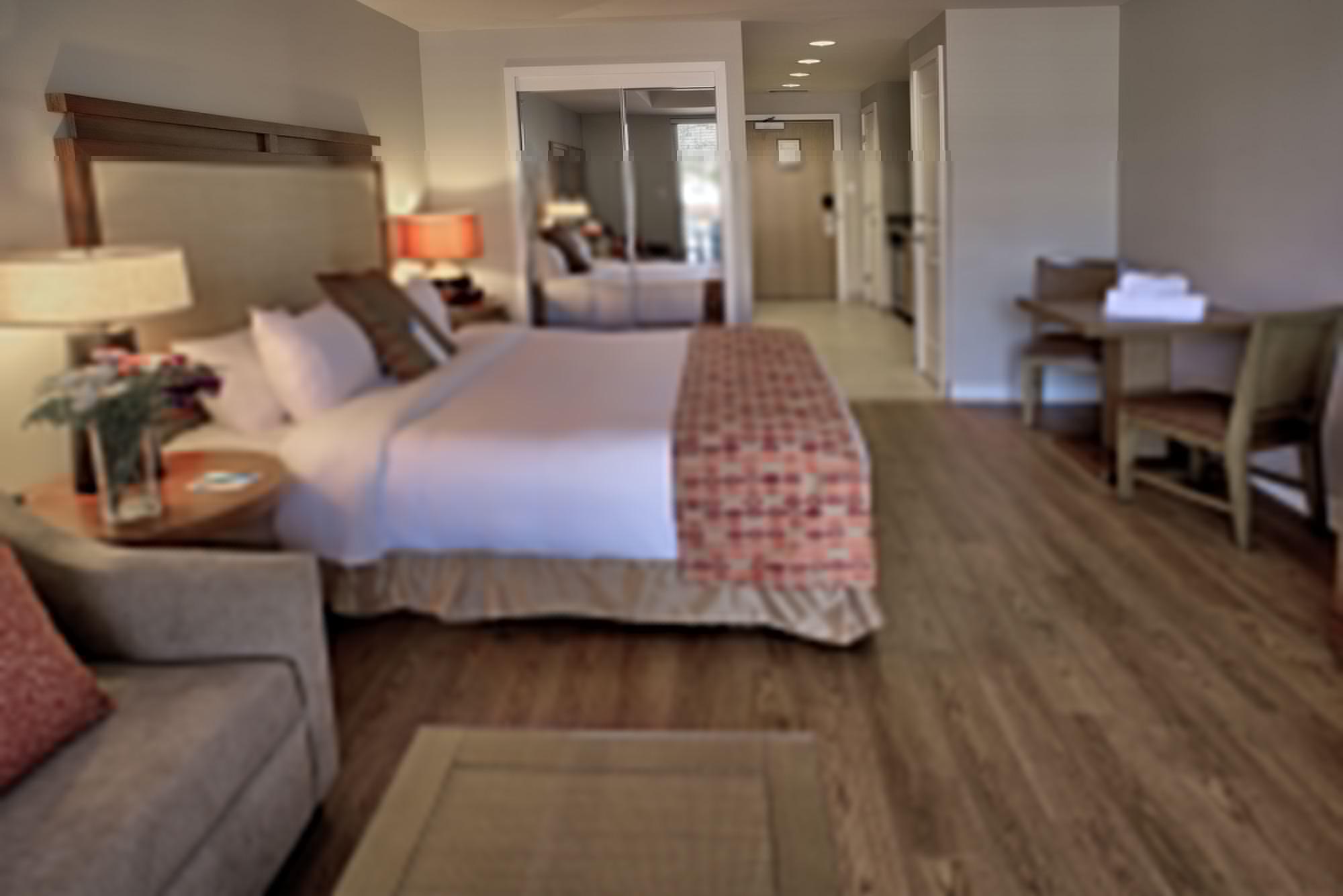 Watermark Beach Resort Osoyoos Exterior photo