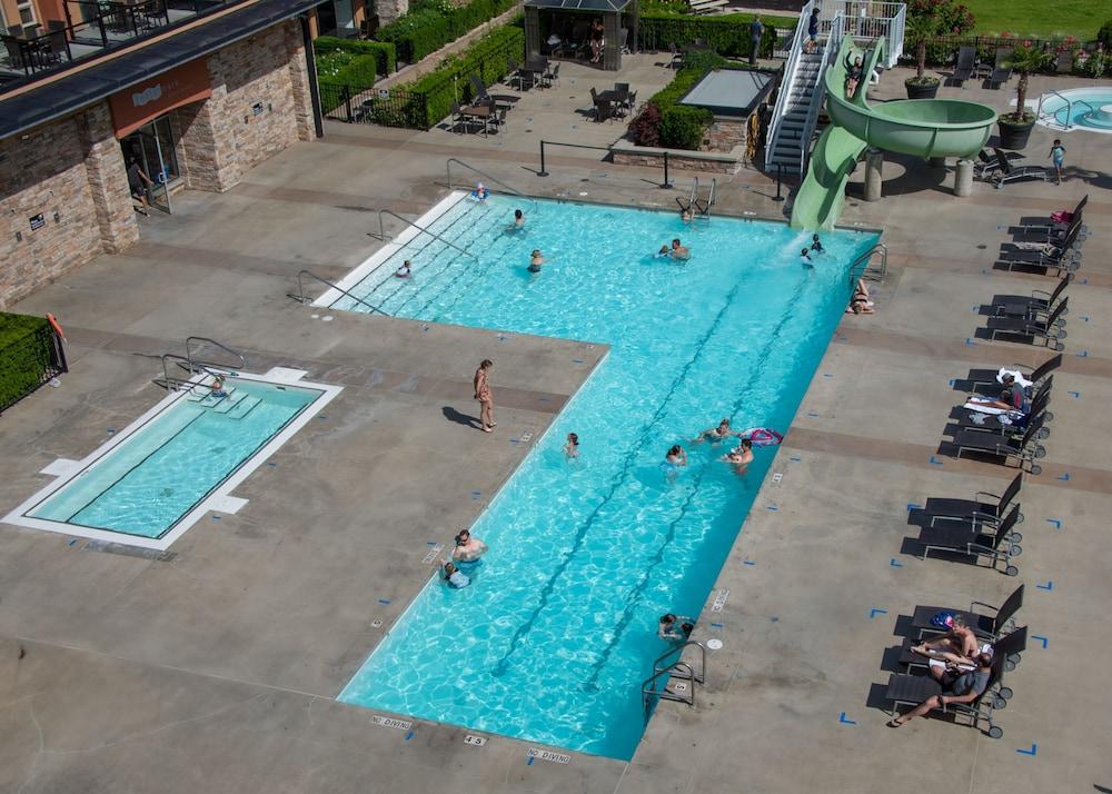 Watermark Beach Resort Osoyoos Exterior photo